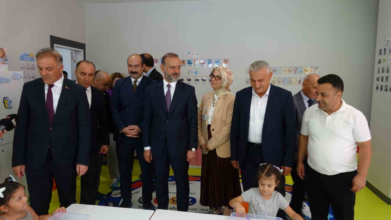 Sancaktepe’de 3 çocuk gelişim merkezi hizmete açıldı