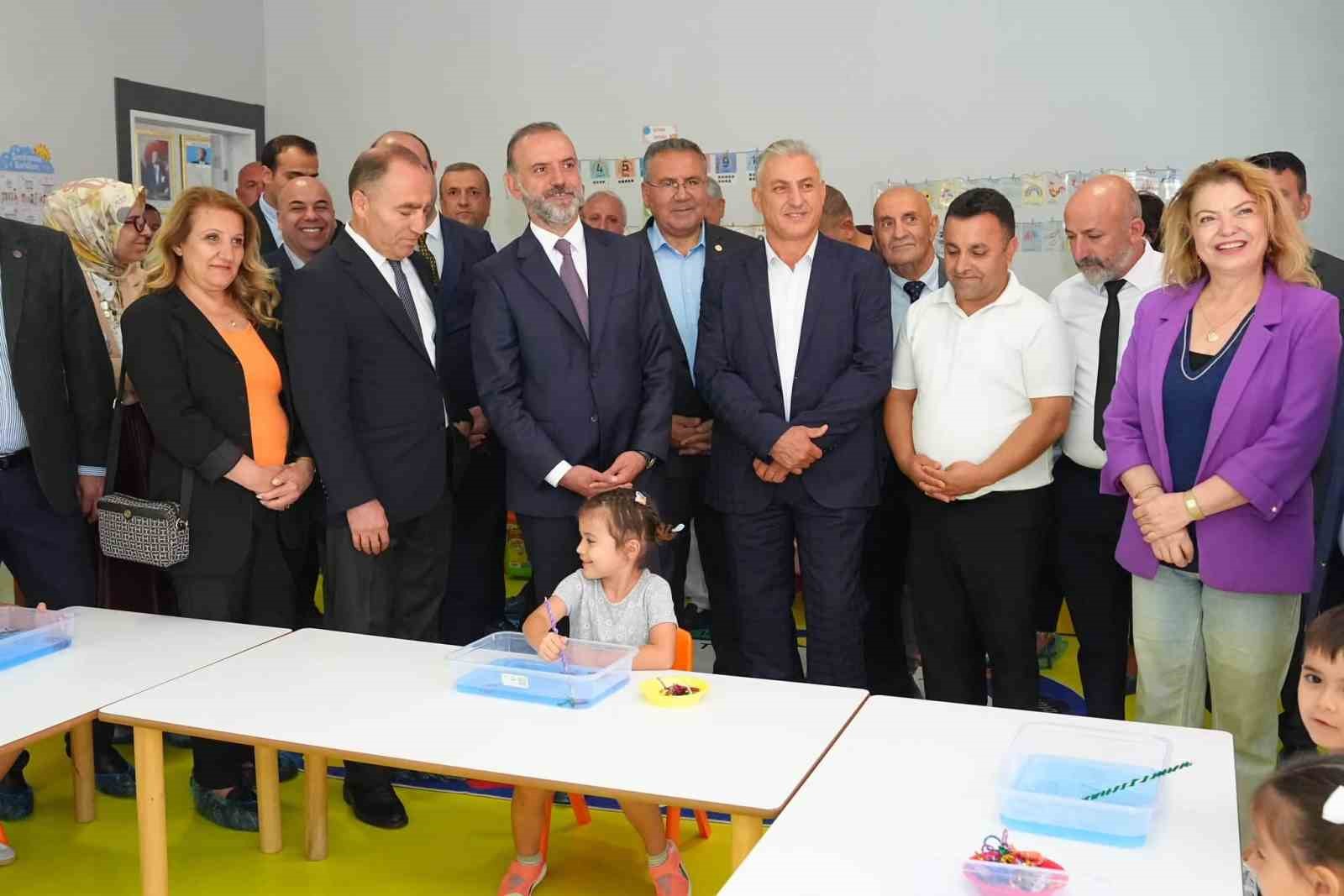 Sancaktepe’de 3 çocuk gelişim merkezi hizmete açıldı