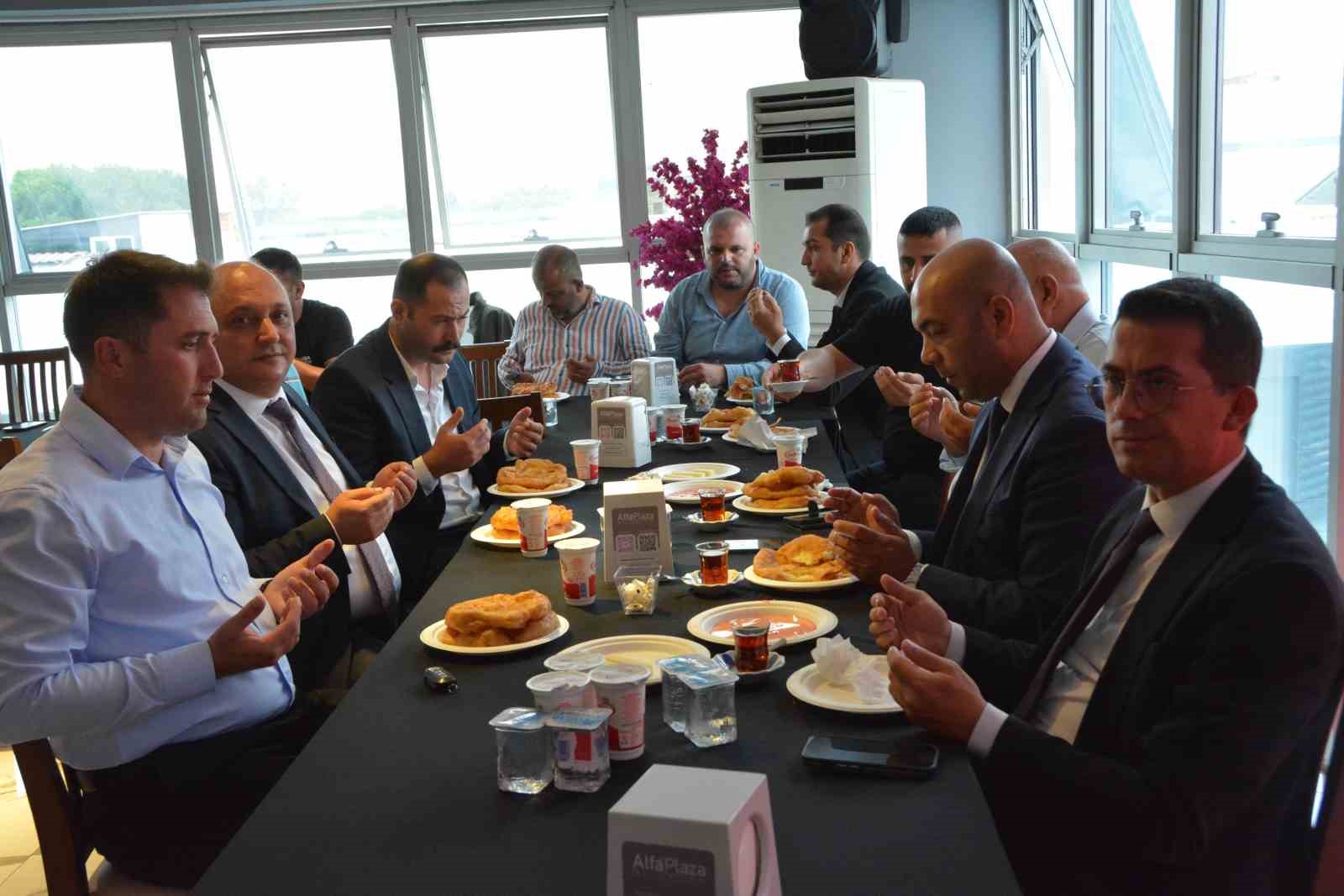 Balıkesir esnafı ahilik lokması döktürdü