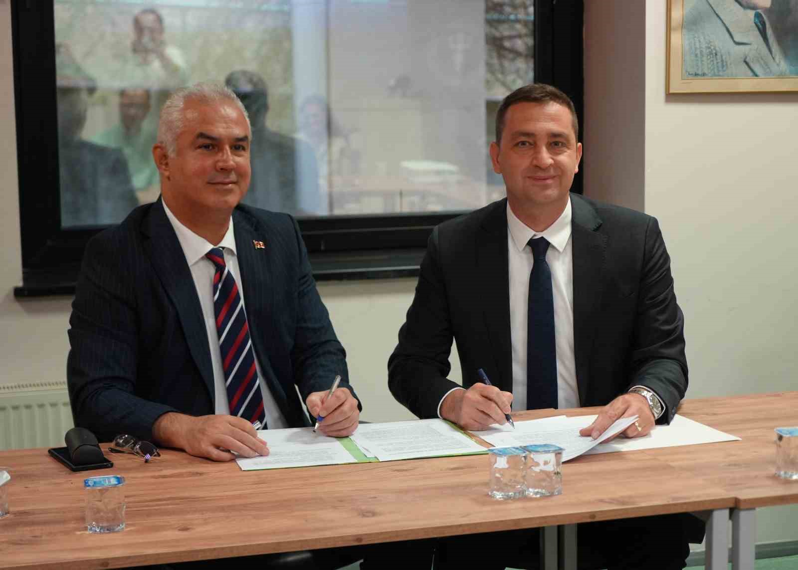 Adaletin pratiği sınıfta işlenecek: Gerçek davalarla atölye dönemi