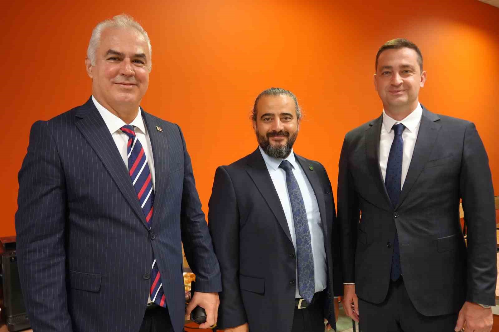 Adaletin pratiği sınıfta işlenecek: Gerçek davalarla atölye dönemi