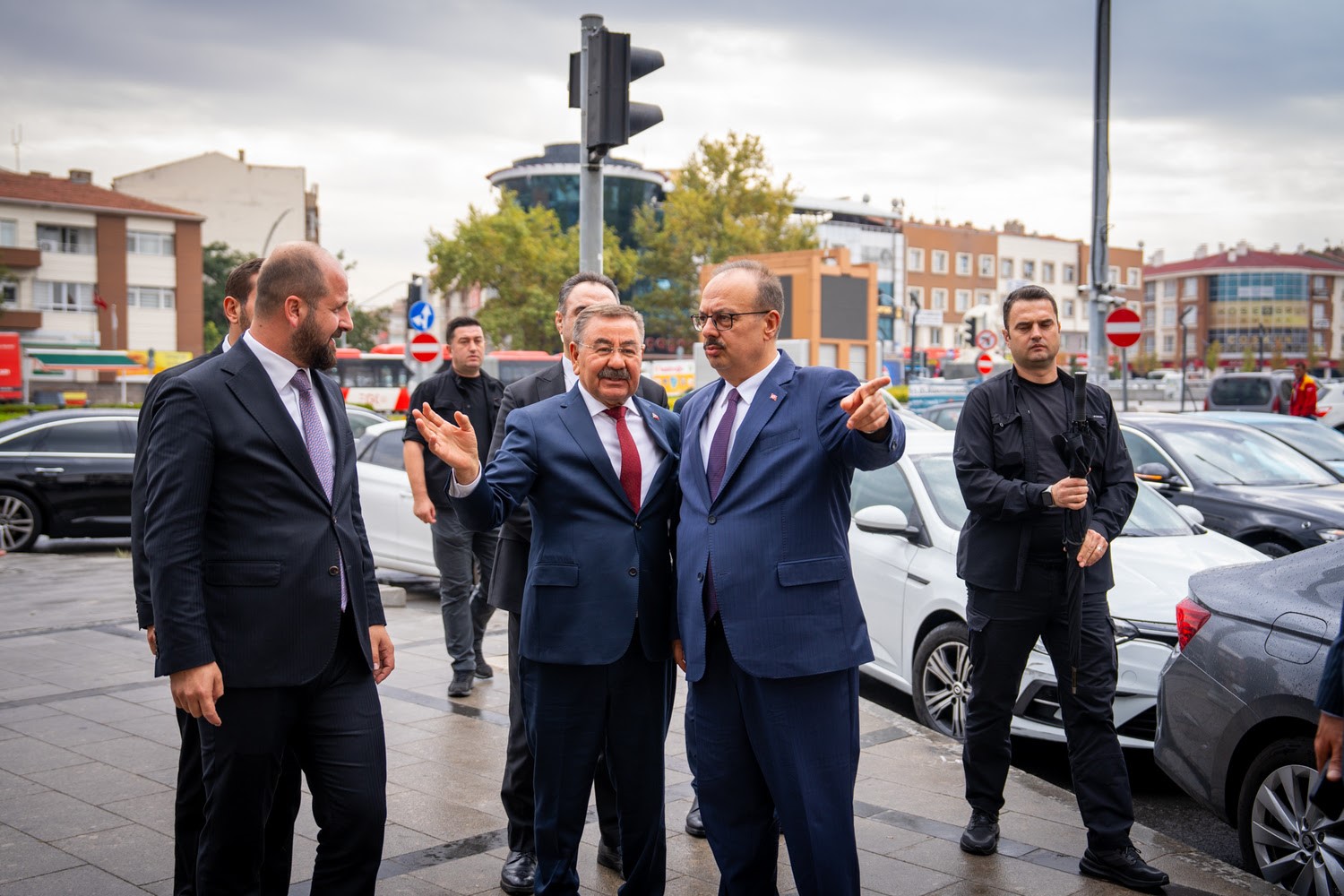 Vali Canbolat’tan Gölbaşı Belediyesine ziyaret