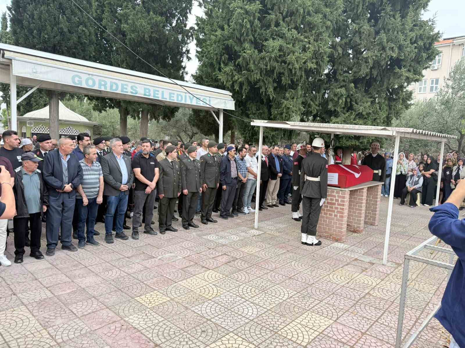 Kıbrıs Gazisi Hasan Yıldız son yolculuğuna uğurlandı