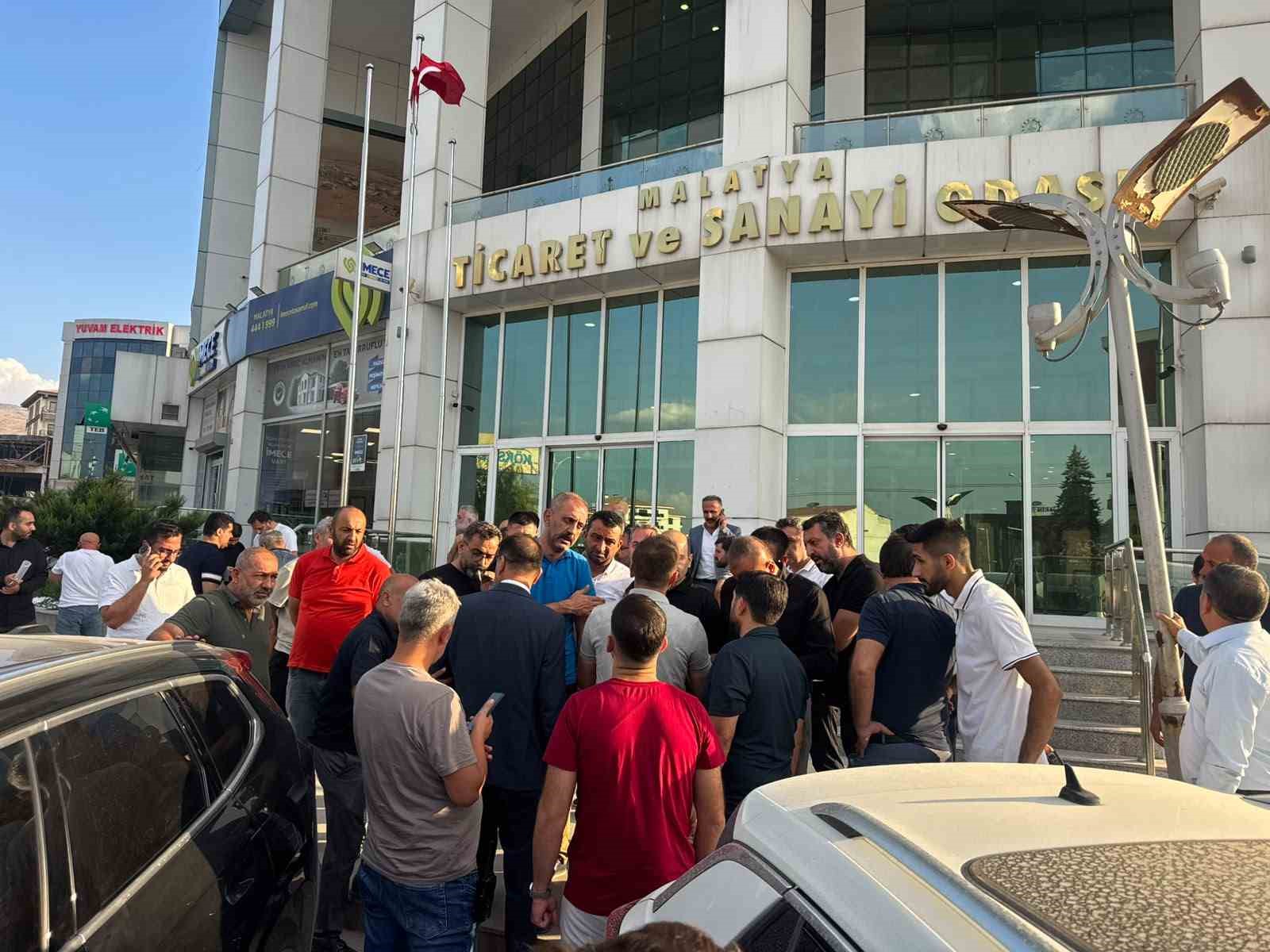 MTSO Başkan adayı Boyraz: "Son 15 gün kalmış, yapılan liste değişikliğinden hiçbirimizin haberi yok"
