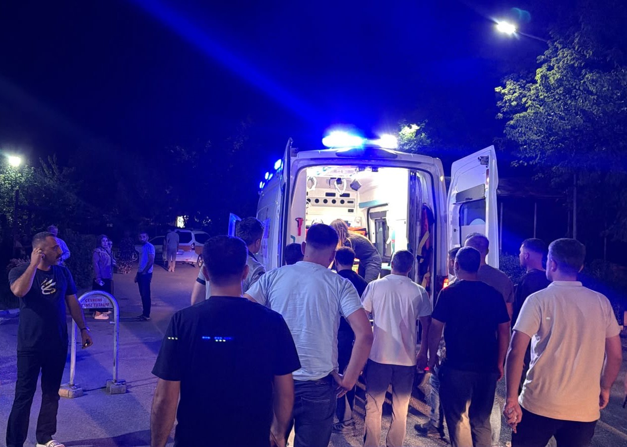 Otomobilin çarptığı yaya ağır yaralandı
