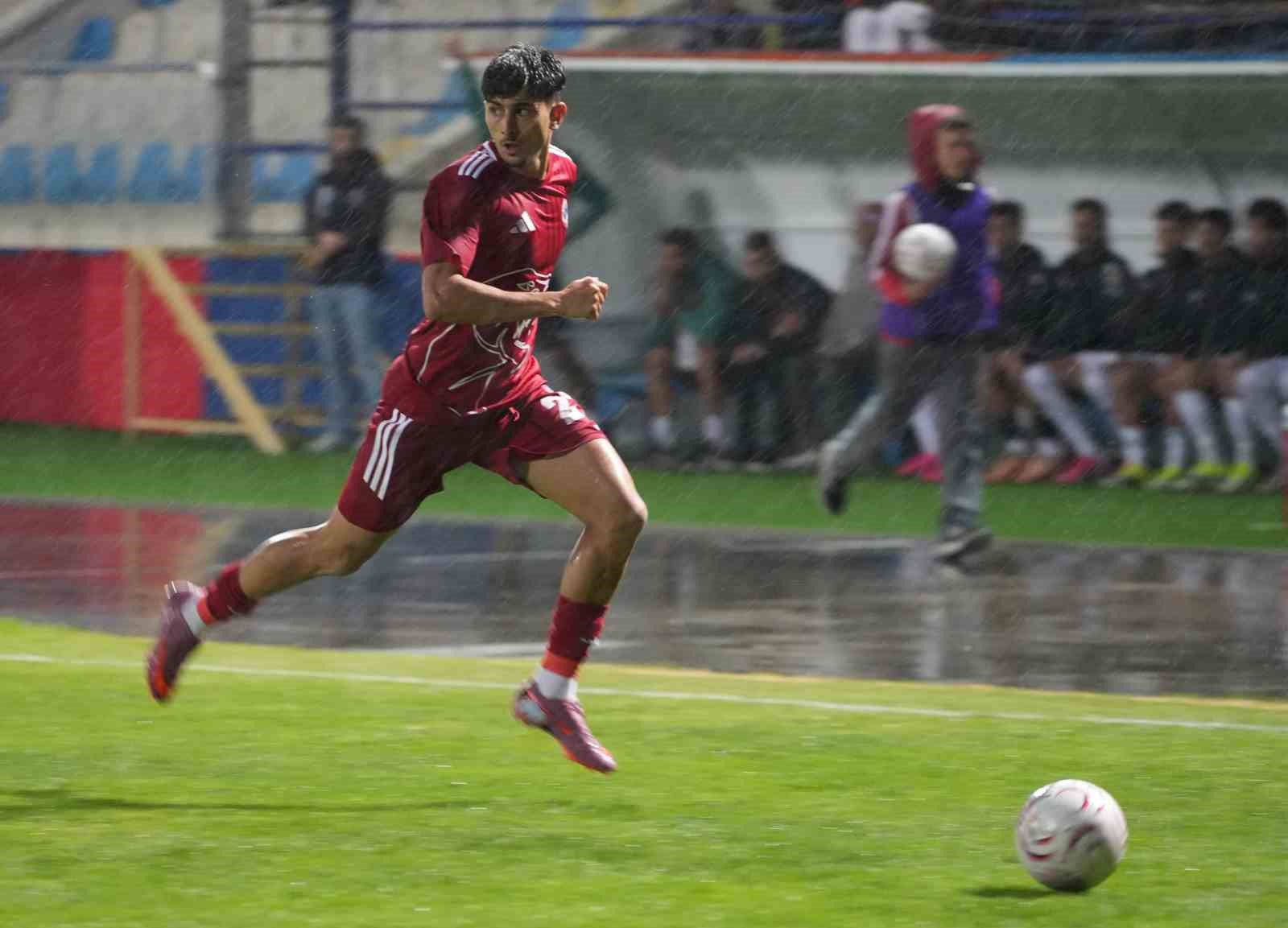 Ziraat Türkiye Kupası: Kırıkkale FK: 0 - Kırşehir FSK: 3