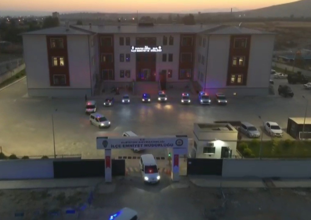 Kahramanmaraş’ta uyuşturucu ve silah operasyonlarında 4 şüpheli tutuklandı