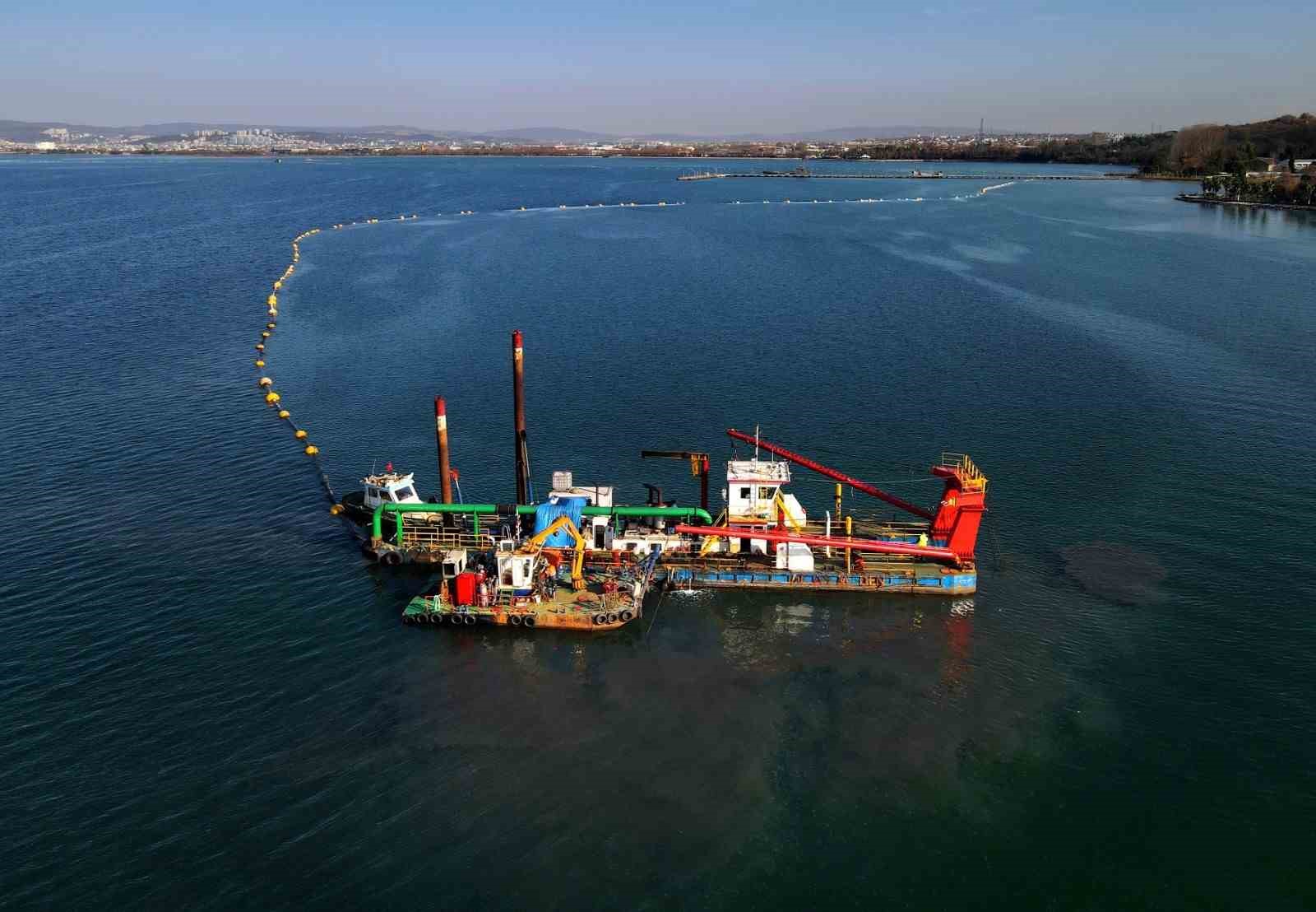 Bir ilk: İzmit Körfezi’nin dip çamuru deniz canlılarına yuva olacak