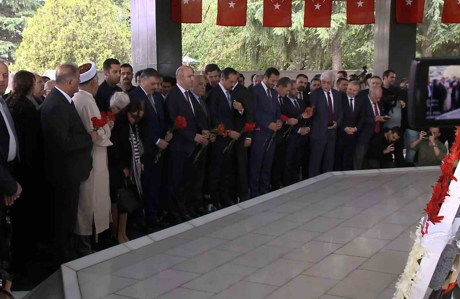 Eski İçişleri Bakanı İsmail Namık Gedik’in naaşı, Adnan Menderes Anıt Mezarı’nın bulunduğu alana nakledilecek