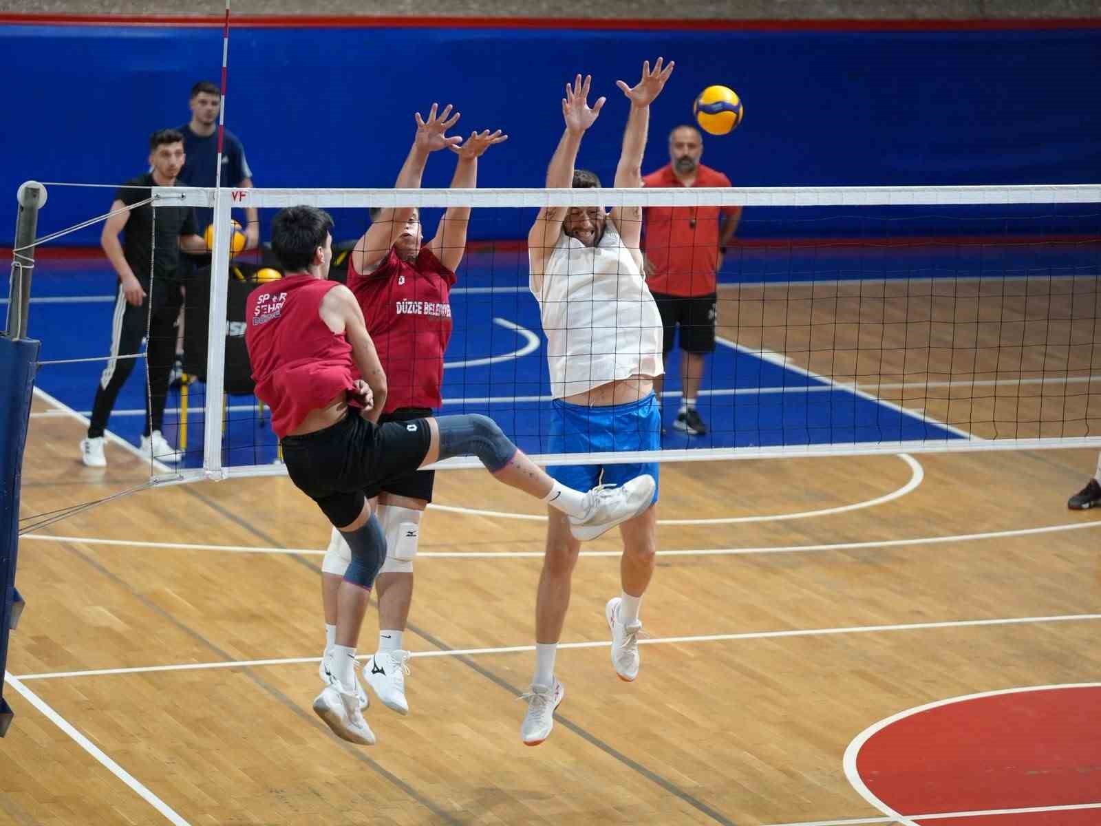 Düzce ekibi filede yeni sezonu bekliyor