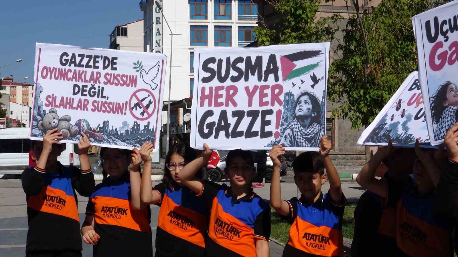 Kars’ta uçurtmalar Gazze’deki çocuklar için havalandı: "Gökyüzü çocuklara kalsın"