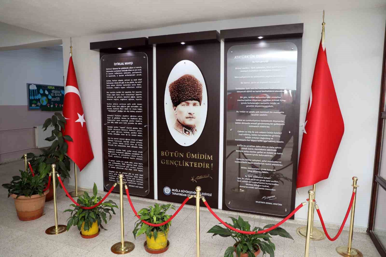 Büyükşehir’den okullara destek