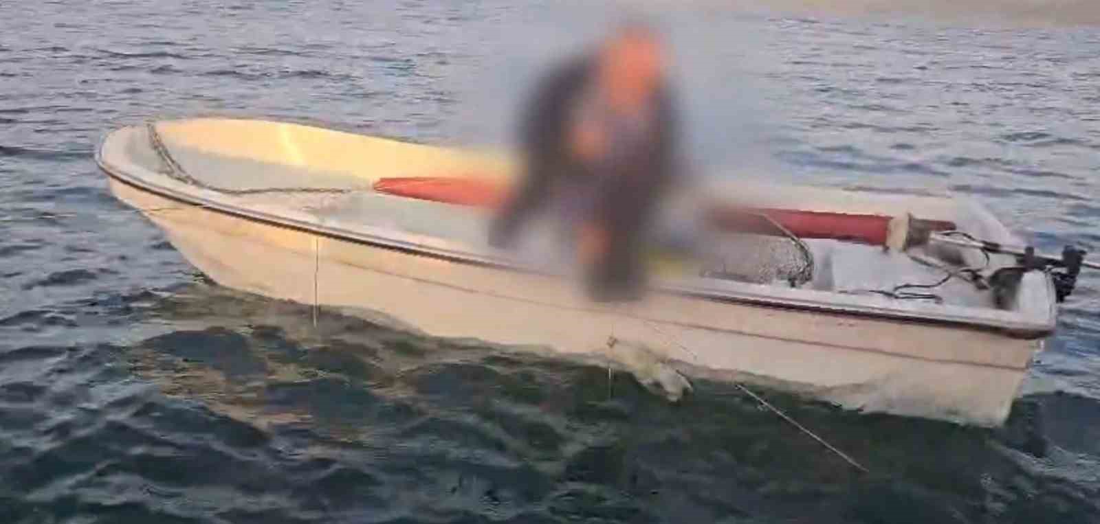 Sapanca Gölü’ndeki kaçak av tuzağı söküldü, balıklar geri bırakıldı