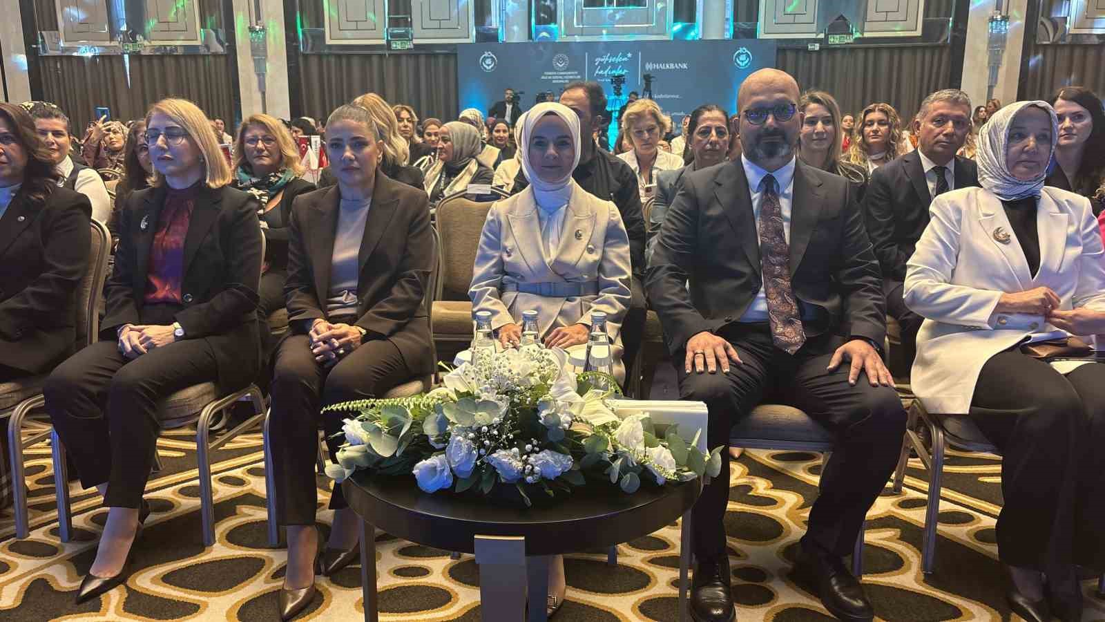 Aile ve Sosyal Hizmetler Bakanı Göktaş: "Girişimci kadın sayımız 1 milyon 230 bine ulaştı"