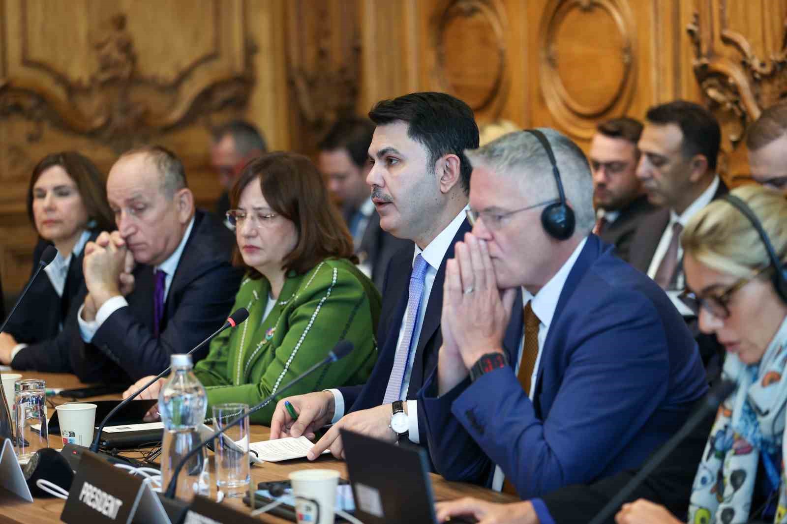 COP31 Başkanı Kurum’dan Paris’te iklim finansmanı için "stratejik güvenlik" uyarısı