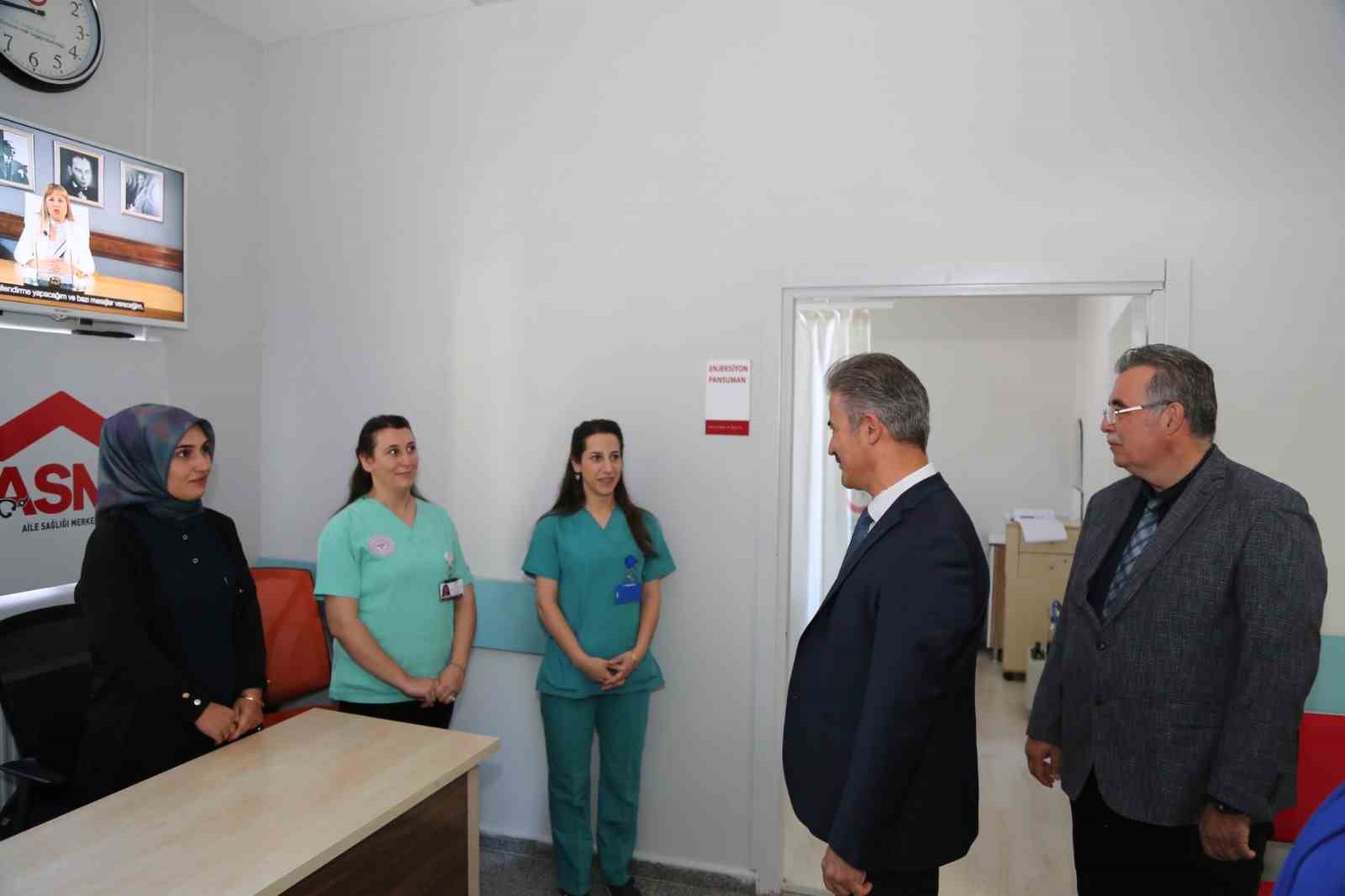 İl Sağlık Müdürü Meral, Palandöken’de sağlık hizmetlerini yerinde inceledi