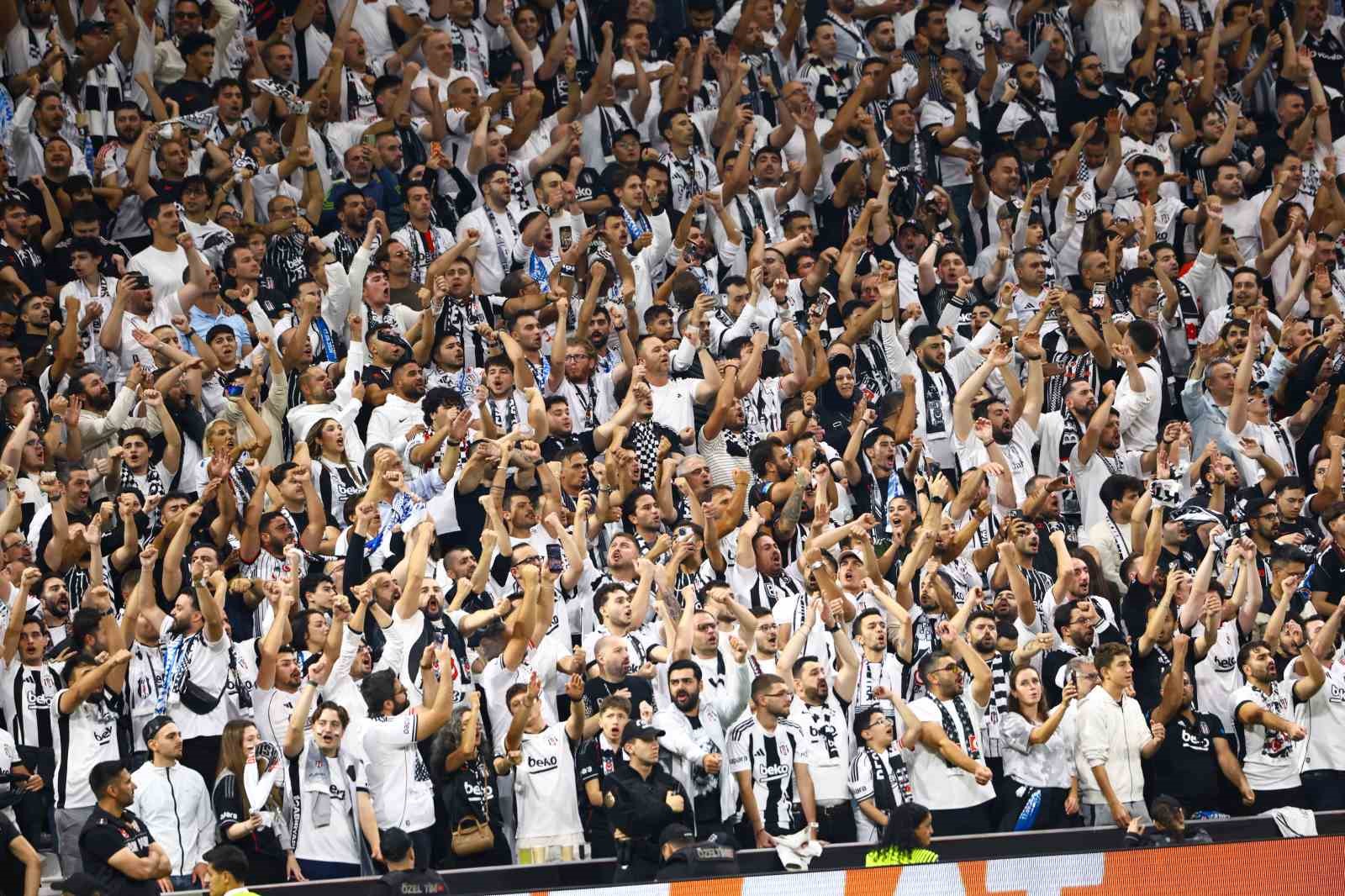 UEFA Avrupa Ligi: Beşiktaş: 4 - Marsilya: 1 (Maç sonucu)