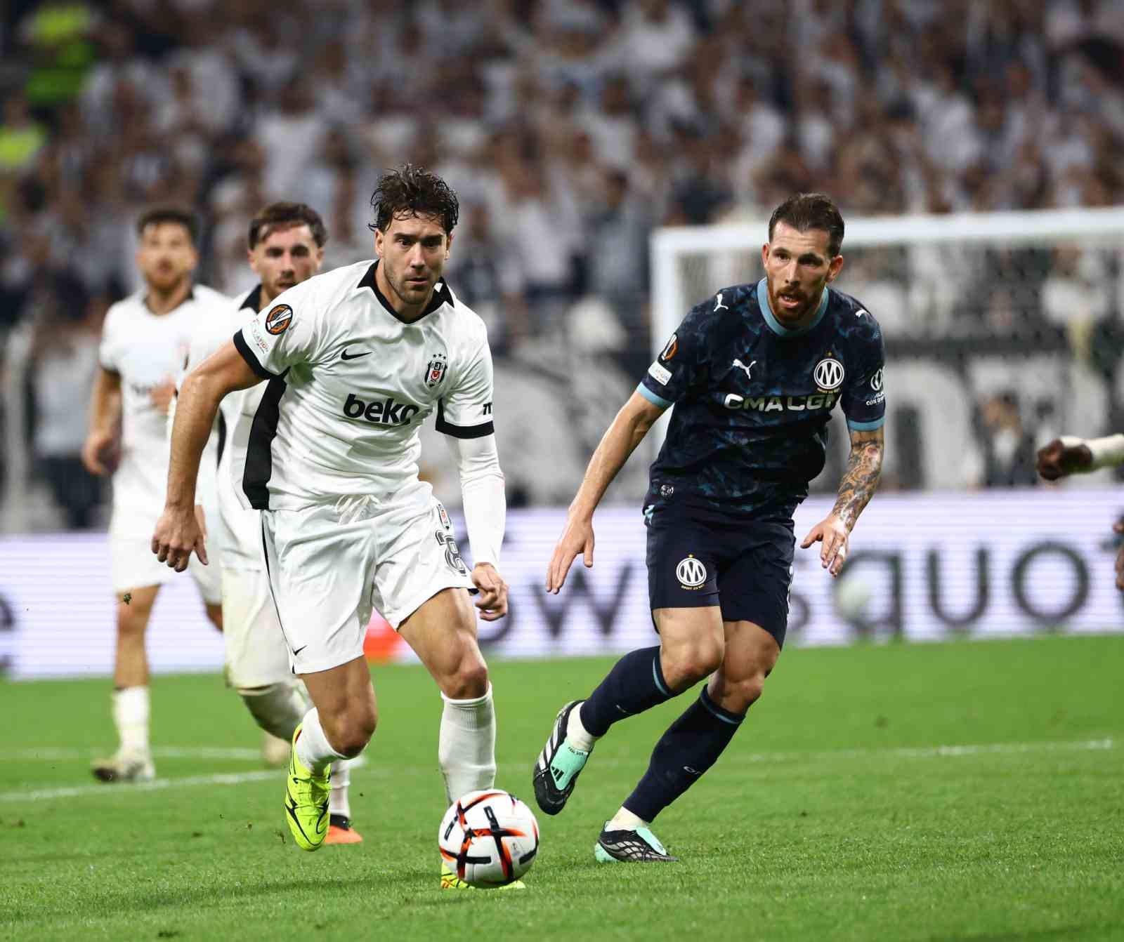 UEFA Avrupa Ligi: Beşiktaş: 4 - Marsilya: 1 (Maç sonucu)