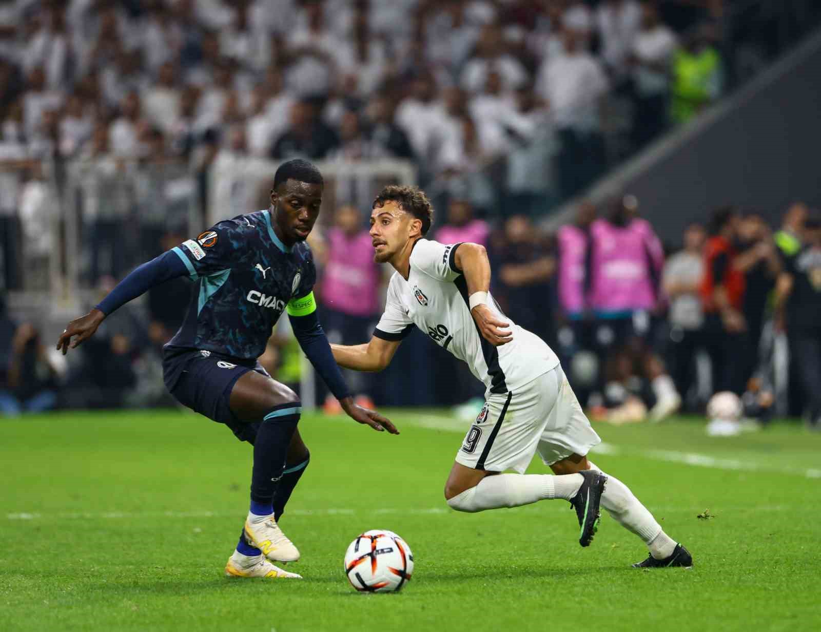 UEFA Avrupa Ligi: Beşiktaş: 4 - Marsilya: 1 (Maç sonucu)