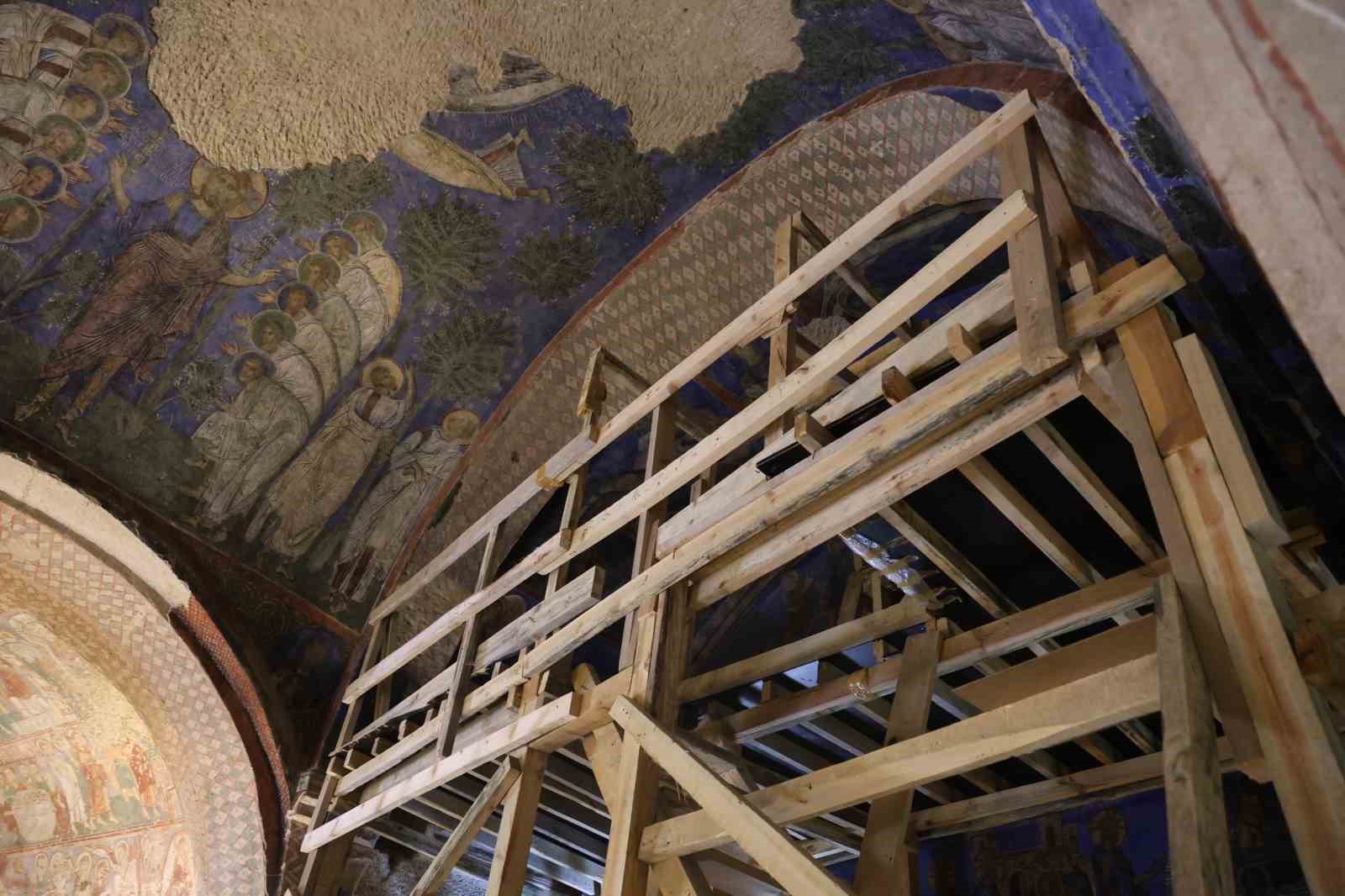 Kapadokya’daki duvar resimleri korunacak