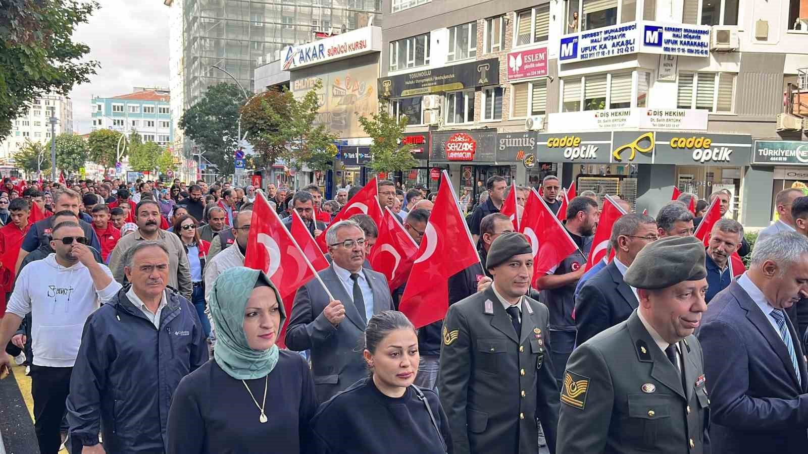 Çorum’da Gaziler Günü’nde yürüyüş düzenlendi
