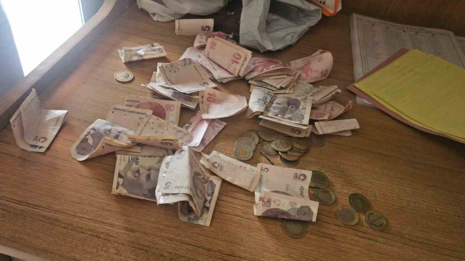 Elazığ’da zabıtadan dilenci denetimi: Bir saatte 600 lira topladılar