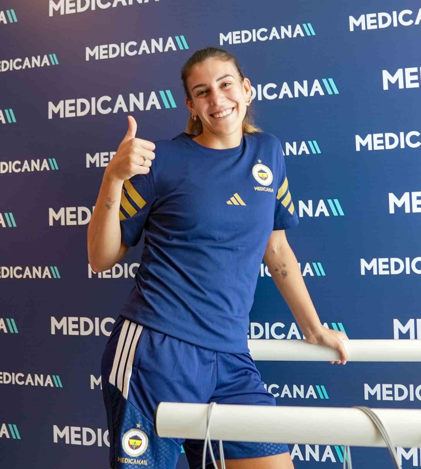 Fenerbahçe Medicana’nın milli voleybolcuları yeni sezon öncesi sağlık kontrolünden geçti