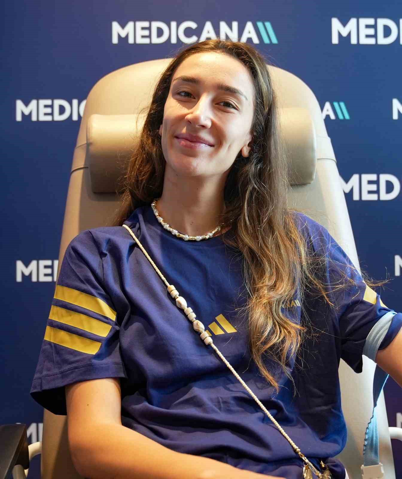 Fenerbahçe Medicana’nın milli voleybolcuları yeni sezon öncesi sağlık kontrolünden geçti
