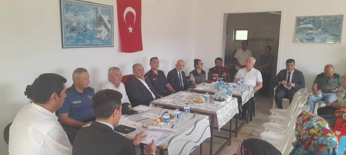 Yatağan Kaymakamı İlhan kırsalda vatandaşların taleplerini dinledi