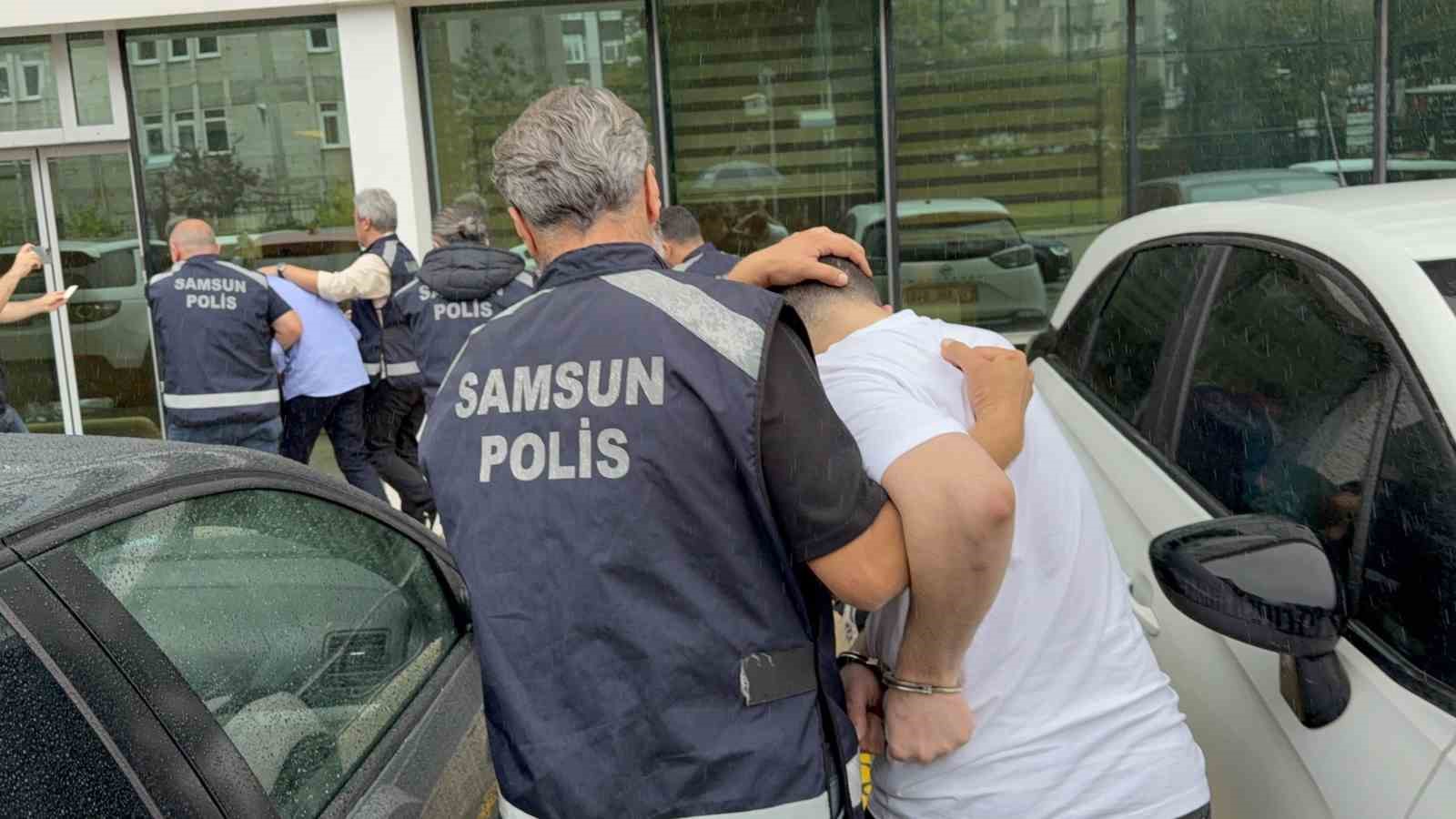 Ağlayan kadını fark eden Samsun polisinin operasyonu ile yakalanan 3 kişi tutuklandı