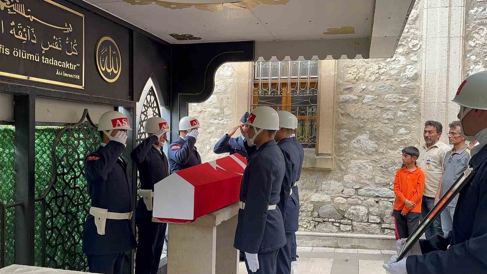 Kütahyalı Kıbrıs gazisi Halil Çil son yolculuğuna uğurlandı