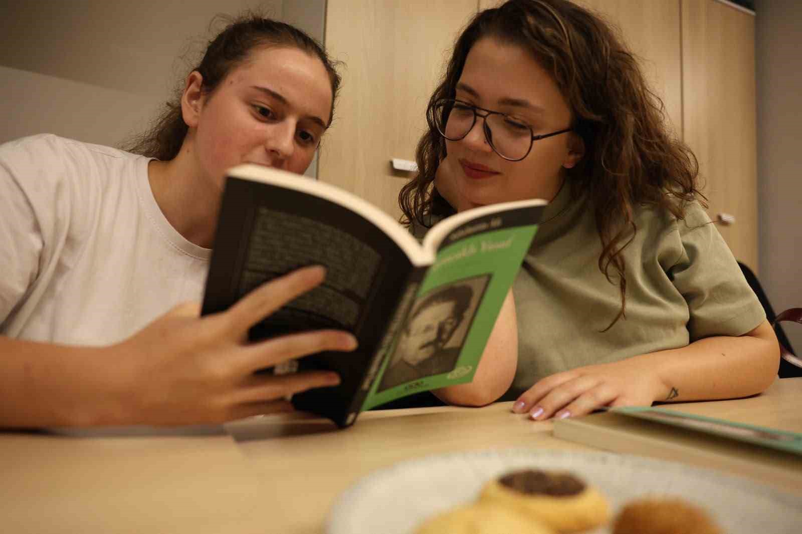Kitap kulübünün eylül ayı gündemi: "Kuyucaklı Yusuf"