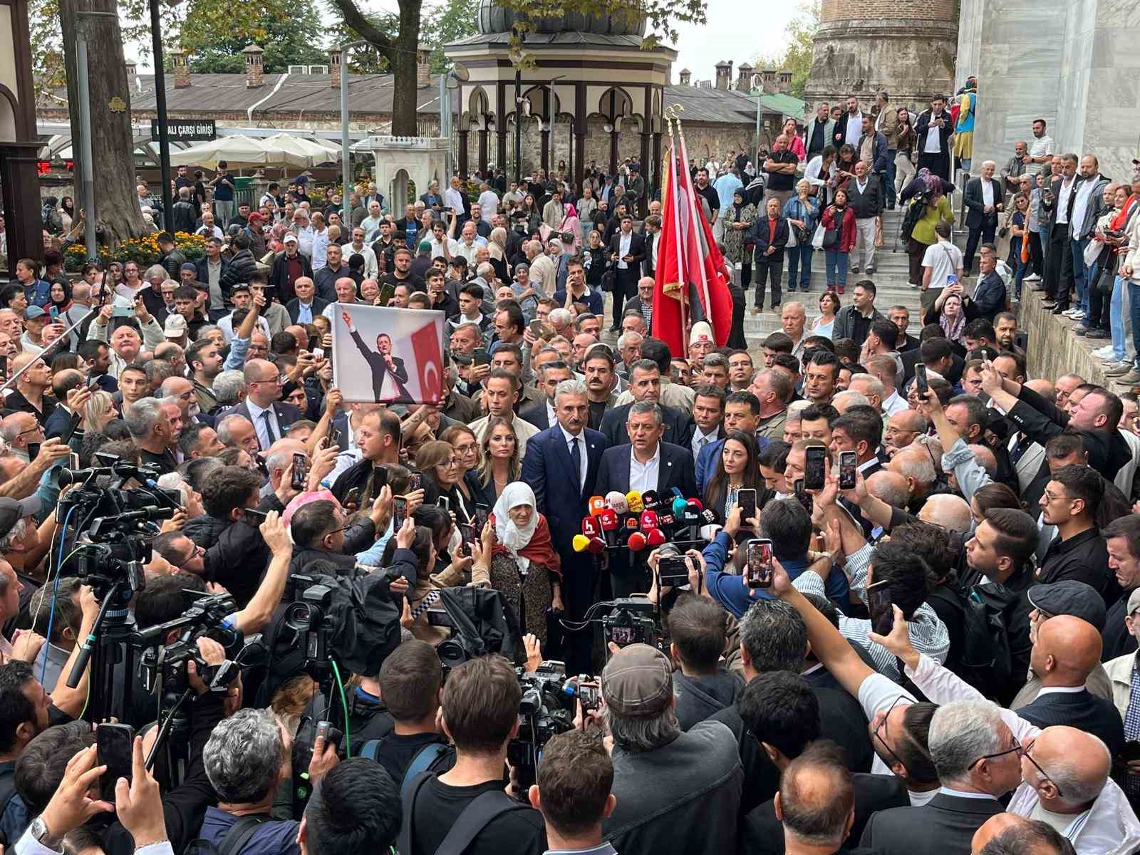 YENİ Parti Genel Başkanı Özel: "Milletin koyduğu ismi kimseye değiştirtmeyiz"
