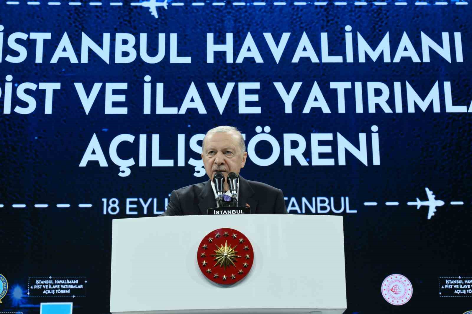 Cumhurbaşkanı Erdoğan: "Türkiye sivil havacılıkta şampiyonlar ligine çıkarak gücüne güç katmıştır"