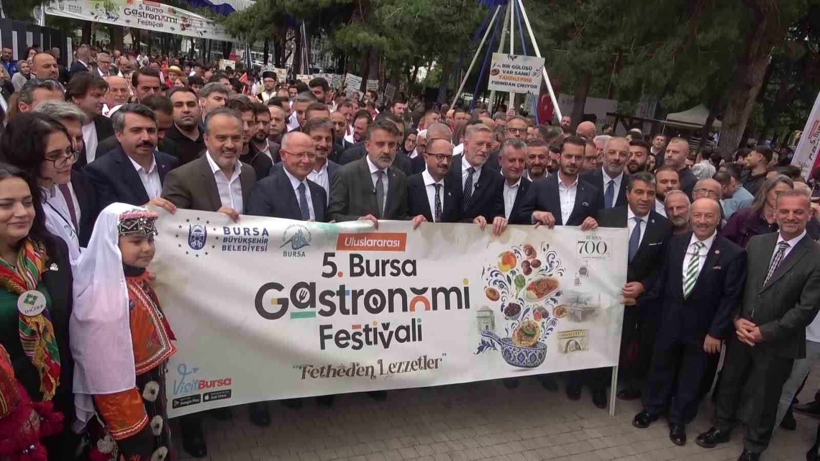 Bursa Gastronomi Festivali ‘Fetheden Lezzetler’ temasıyla başladı