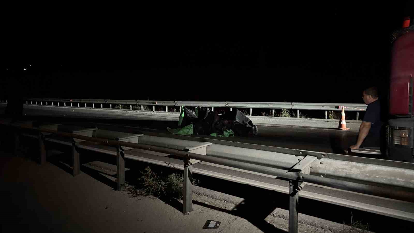 Çanakkale’de aracın çarptığı yaşlı adam hayatını kaybetti