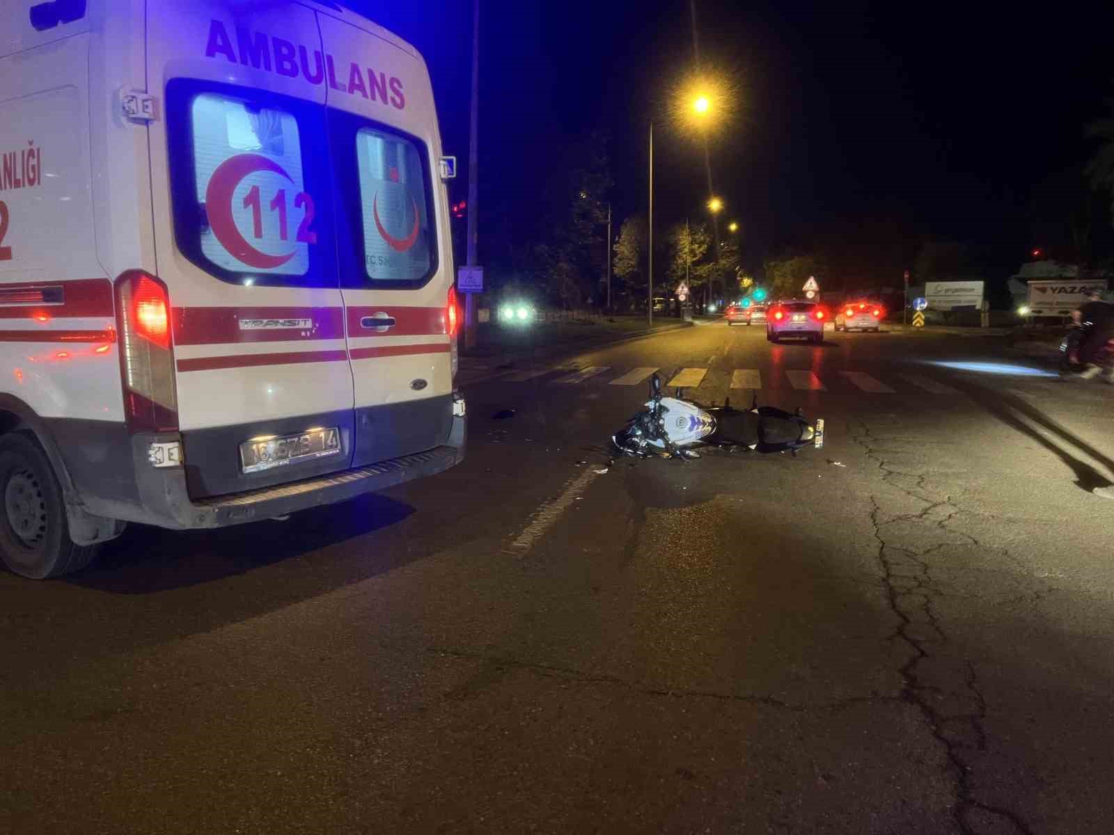 Bursa’da kavşakta motosiklet kazası: 18 yaşındaki aday sürücü ağır yaralandı