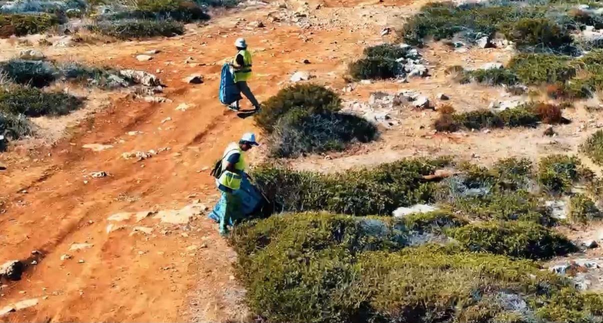 Didim Belediyesi Kulakçı Koyu’nda sahil temizliği gerçekleştirdi