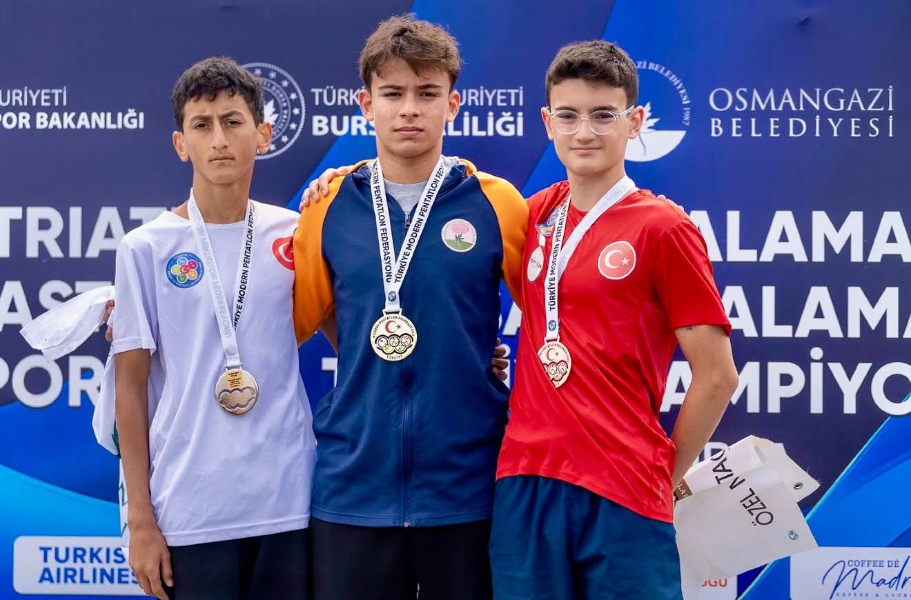 Bandırmalı sporculardan Triathle Şampiyonası’nda 4 derece