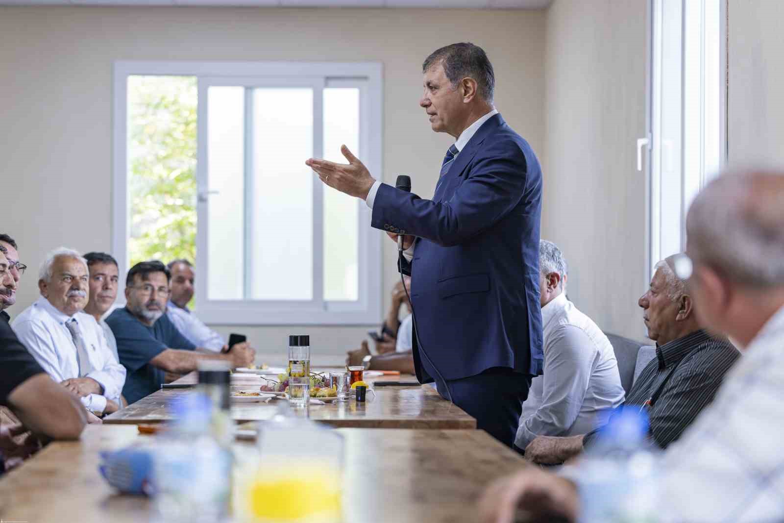 Başkan Tugay’dan Buca’da mahalle turu