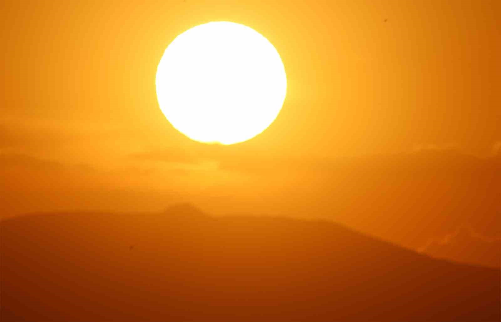 Bitlisli uzayseverler güneşi yakın markaja aldı