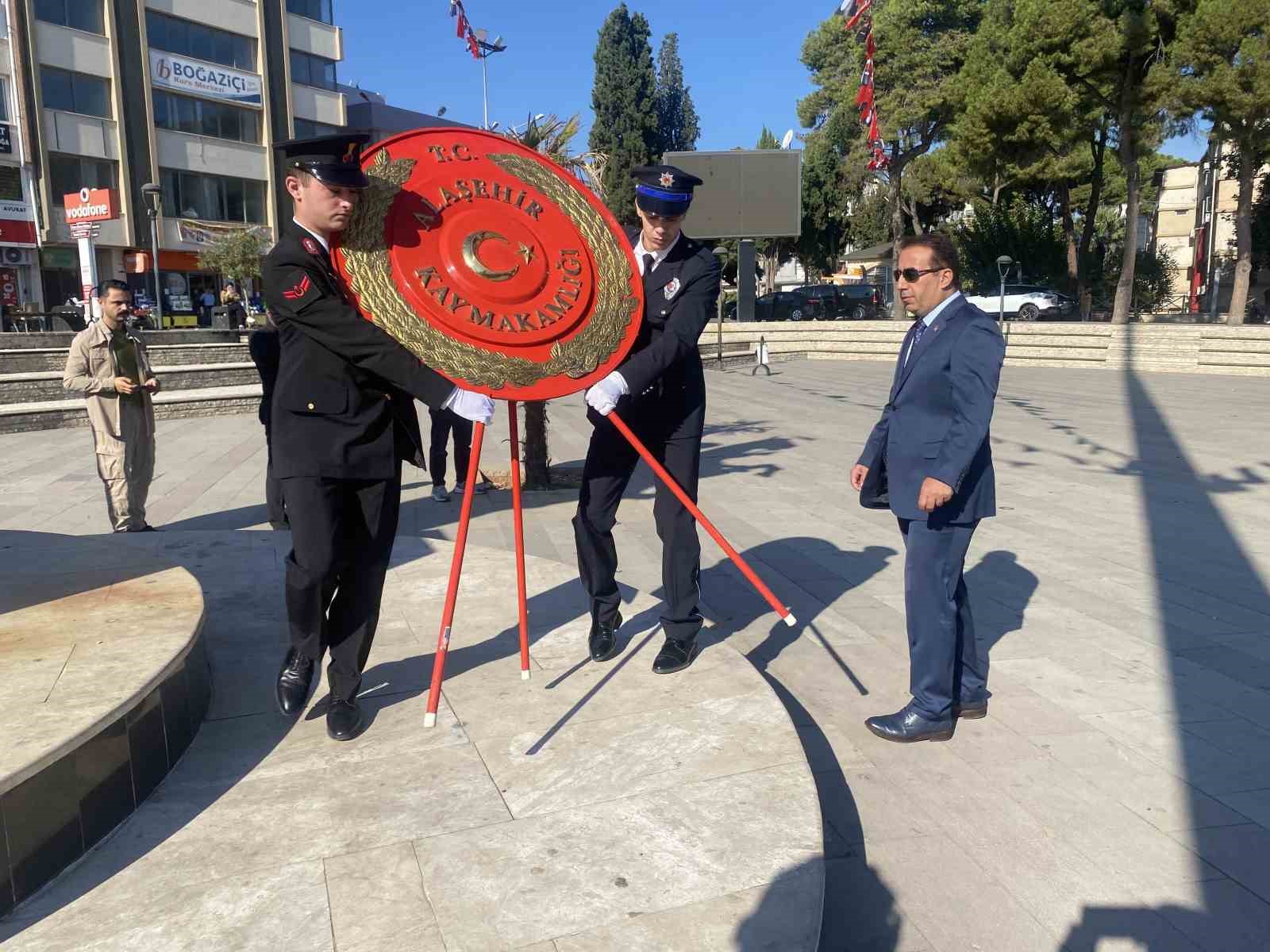 Alaşehir’de Gaziler Günü törenle Kutlandı
