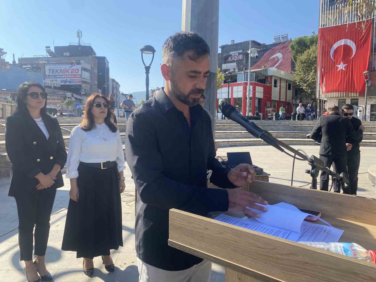 Alaşehir’de Gaziler Günü törenle Kutlandı