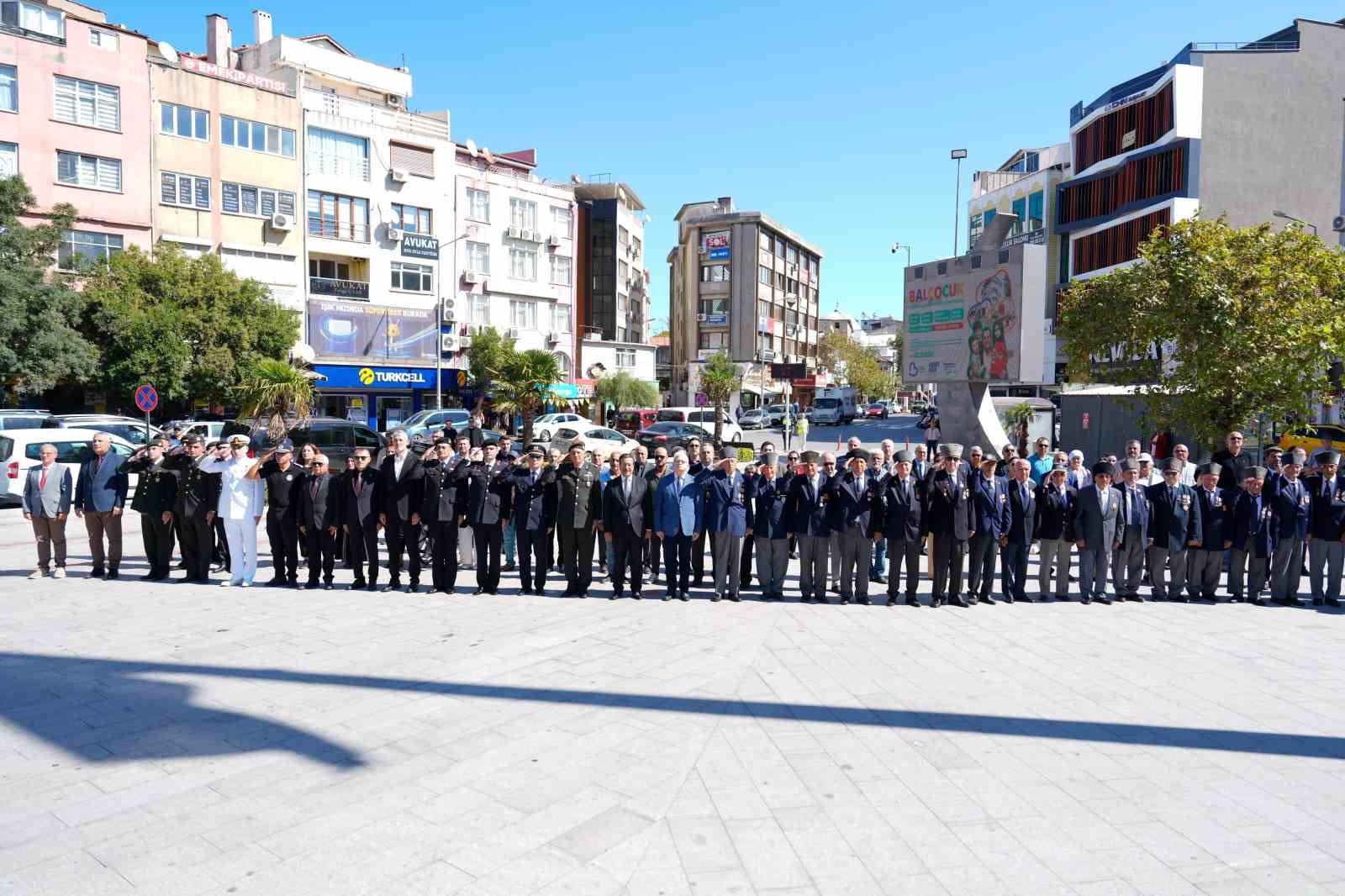 Burhaniye’de Gaziler Günü kutlandı