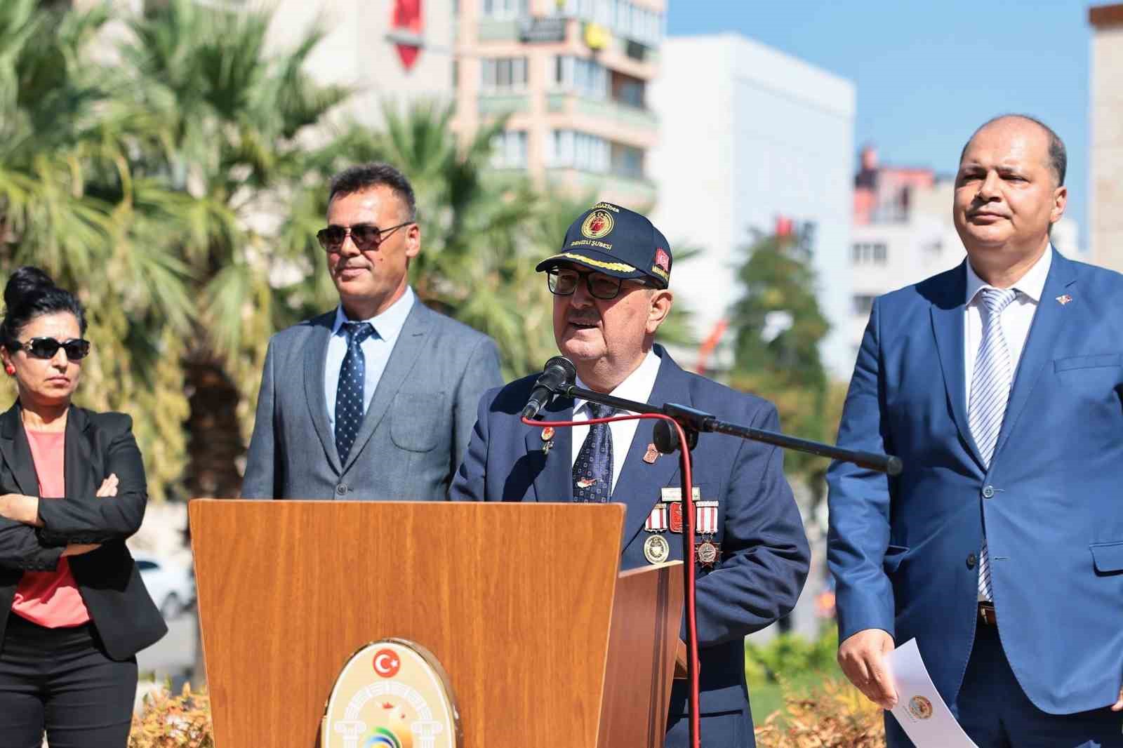 Denizli’de Gaziler "Kahramanlarla Kardeşlik Yolunda" yürüyüşü gerçekleştirdi