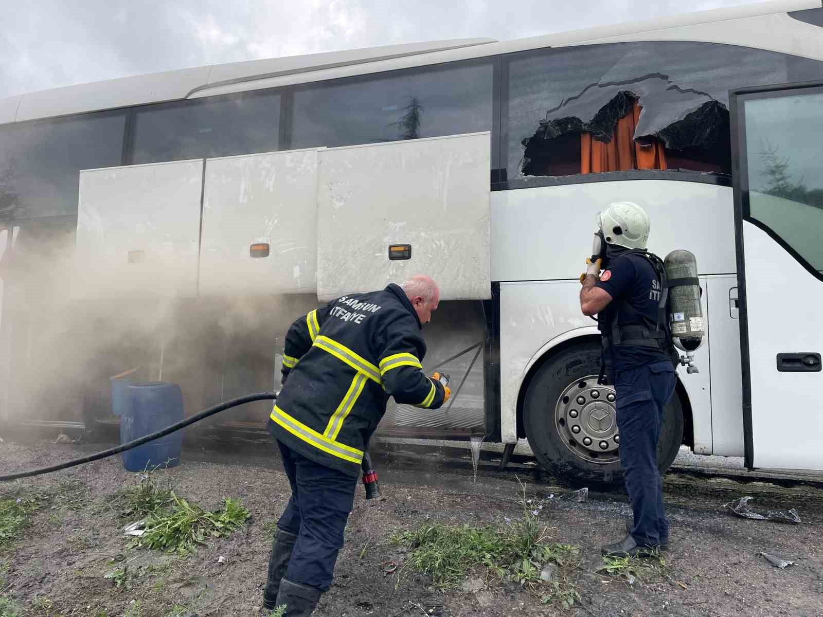 Samsun’da otobüs yangını: Yolcular tahliye edildi