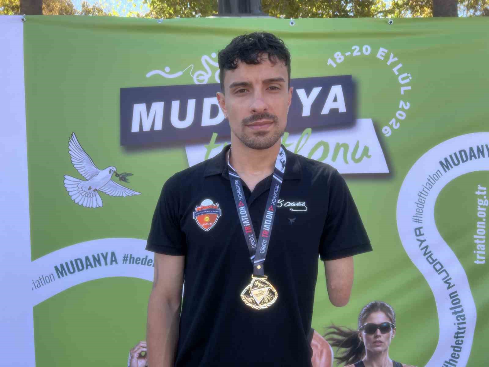 Mudanya Triatlonu’nda azmin adı Muhammed Ali Aydın