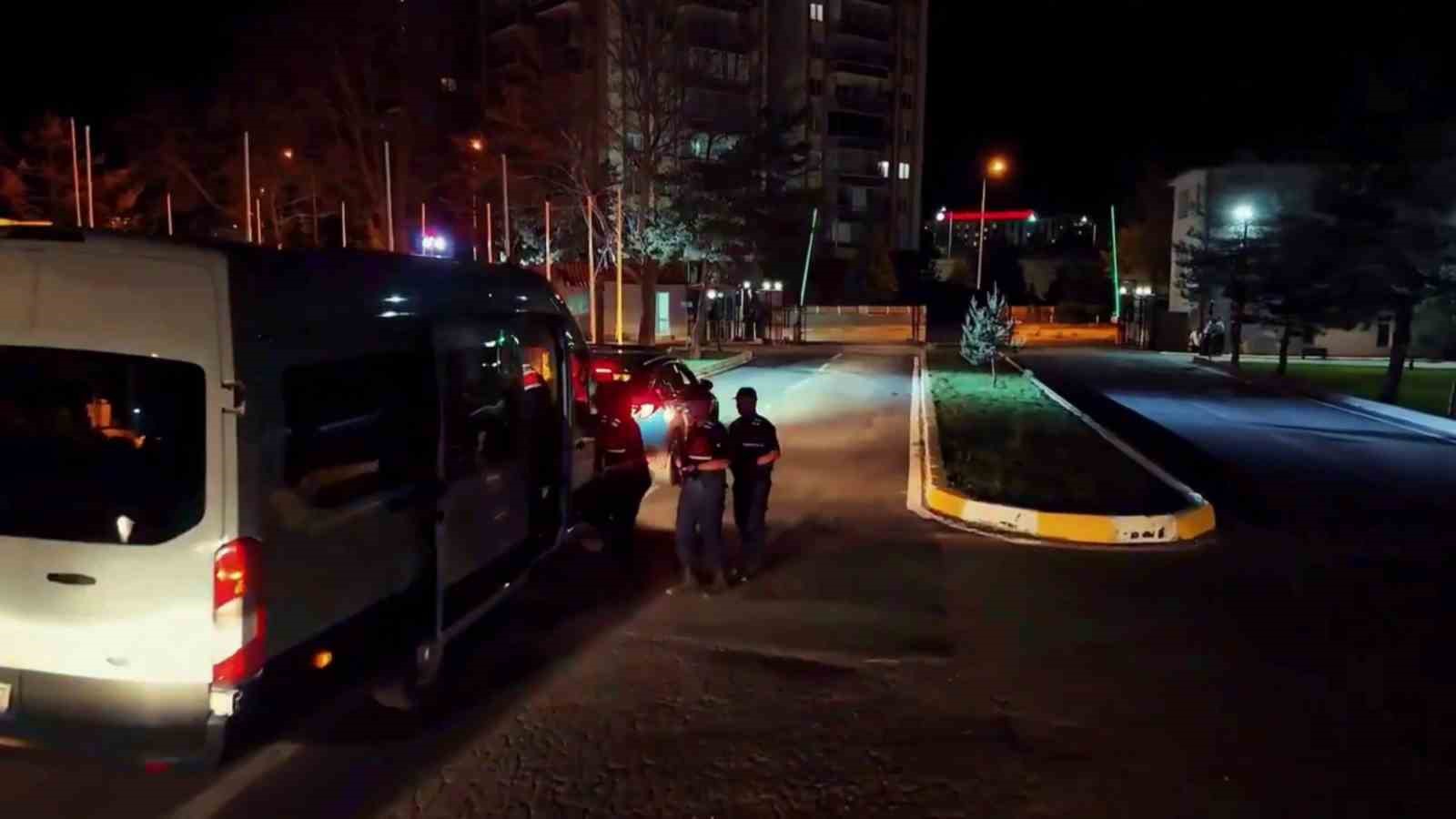 Sivas merkezli 6 ilde 850 milyon TL’lik nitelikli dolandırıcılık operasyonu