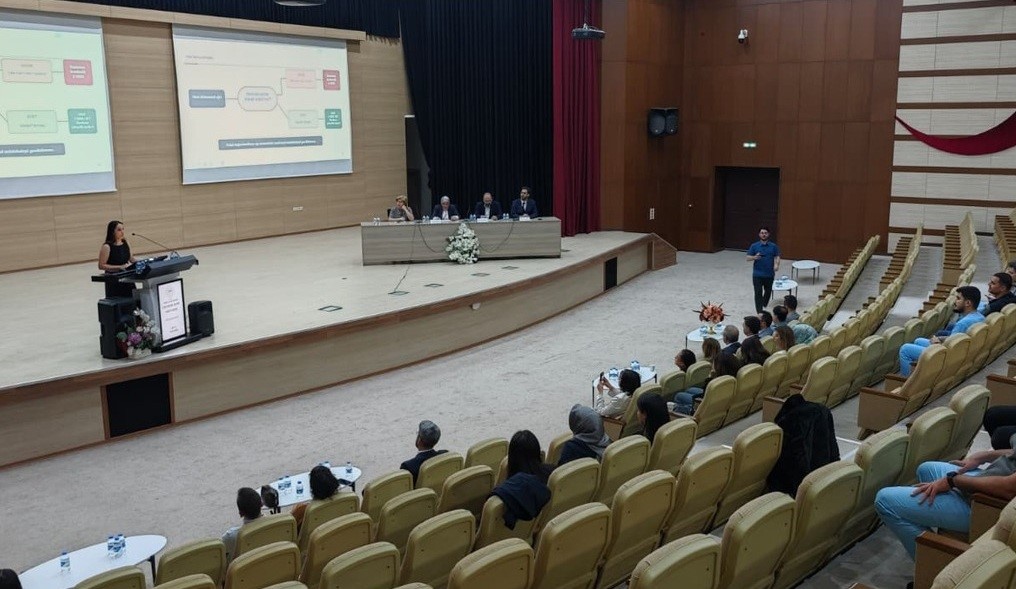 Erzurum’da "Kadın doğum günleri" sempozyumu düzenlendi