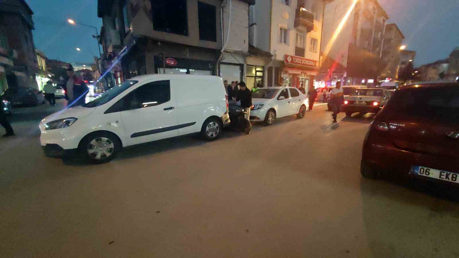 Trafik kazasında sürücü yaralandı